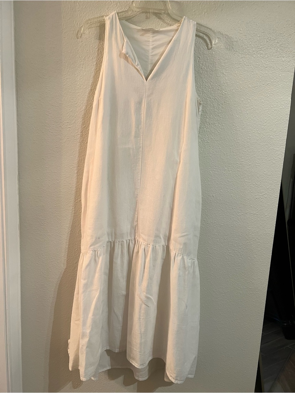 Adyson Parker Cream Sleeveless V-Neck Tiered Maxi Dress